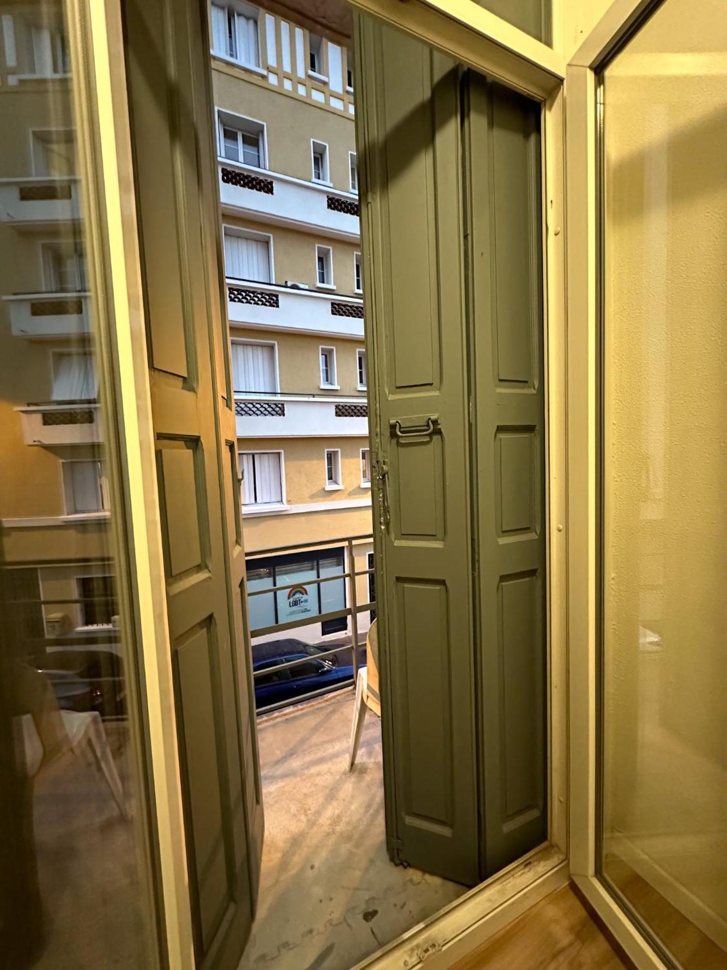 Studio Urbain Cosy-Touche Retro Perpignan Exterior foto
